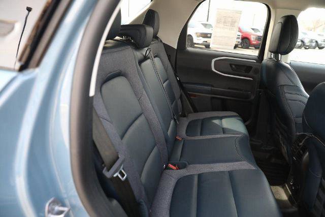 Certified 2022 Ford Bronco Sport Outer Banks w/ Tech Package AWD/4WD image 32