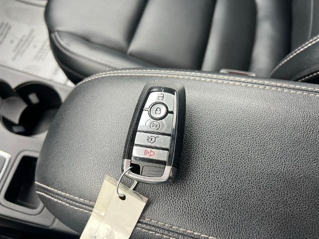 Certified 2023 Ford Escape Platinum AWD/4WD image 32