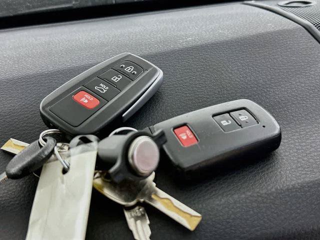 Used 2020 Toyota Tacoma TRD Sport RWD image 21