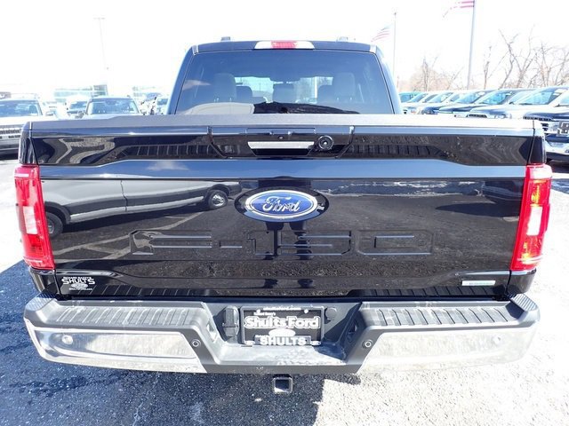 Certified 2022 Ford F150 XLT w/ Equipment Group 302A High image 3