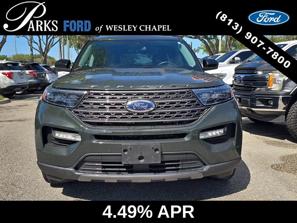 Certified 2022 Ford Explorer XLT w/ Equipment Group 202A AWD/4WD image 3