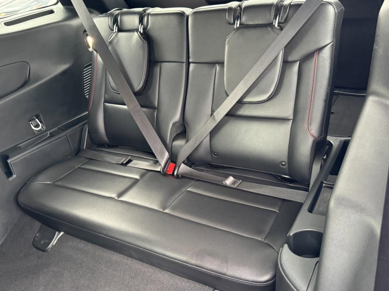 Certified 2024 Ford Explorer ST-Line w/ Class IV Trailer Tow Package image 12