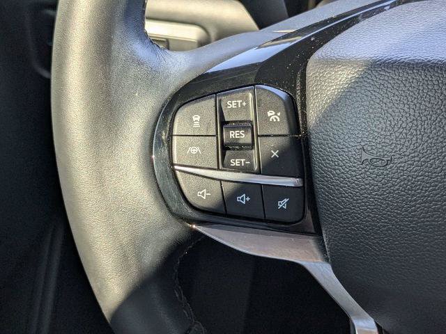 Certified 2024 Ford Explorer Platinum w/ Technology Package AWD/4WD image 30