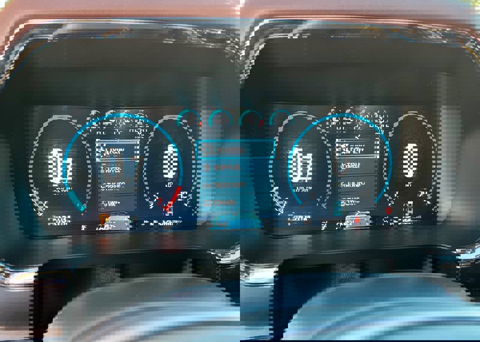 Certified 2022 Ford F150 Lariat w/ Equipment Group 502A High image 38