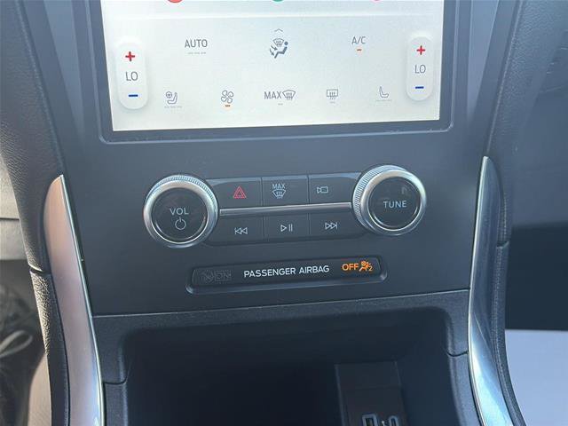 Certified 2024 Ford Edge Titanium AWD/4WD image 40