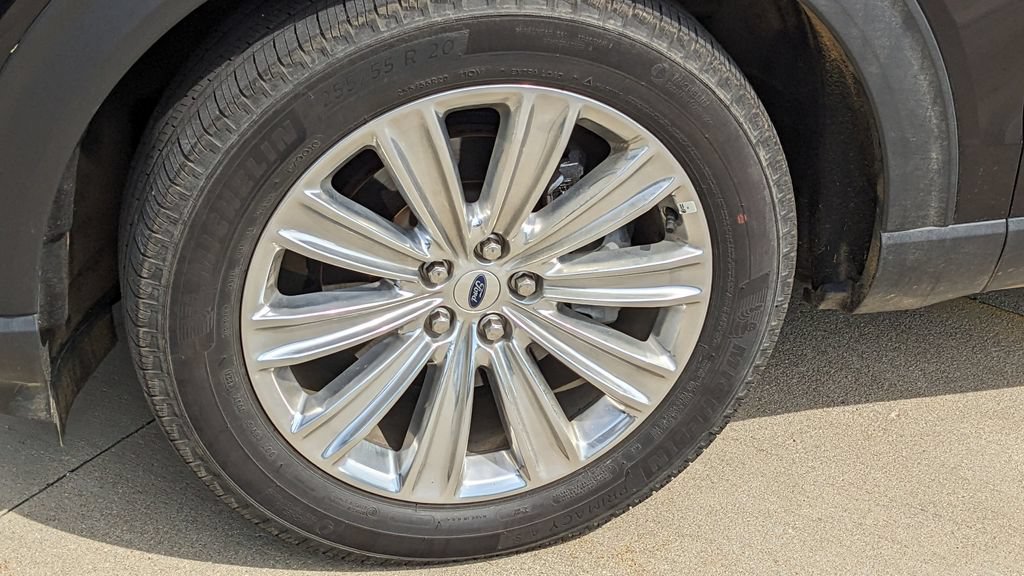 Certified 2024 Ford Explorer Limited w/ Limited Technology Package AWD/4WD image 10