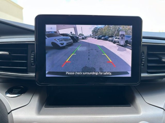 Certified 2023 Ford Explorer XLT w/ Equipment Group 202A RWD image 20