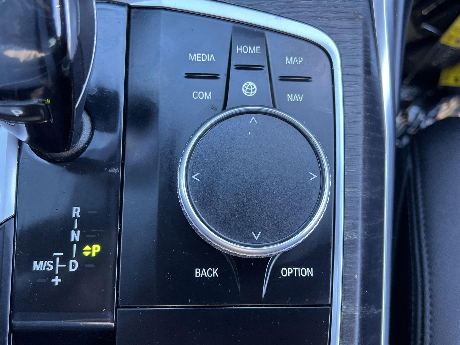 Used 2021 BMW 330i Sedan w/ Convenience Package image 12