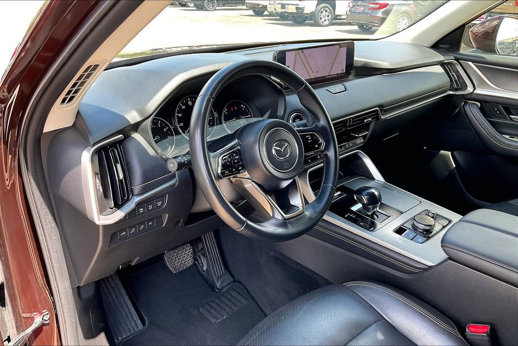 Used 2024 MAZDA CX-90 3.3 Turbo w/ Premium Package image 14