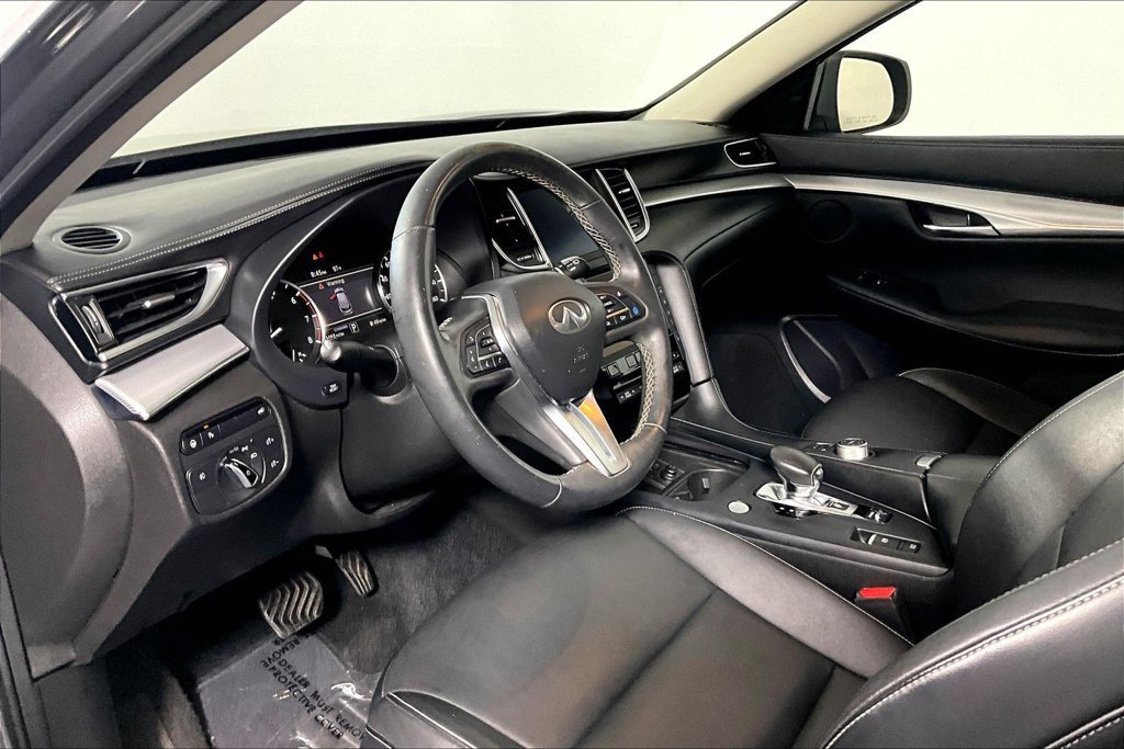 Used 2021 INFINITI QX50 Luxe FWD image 13