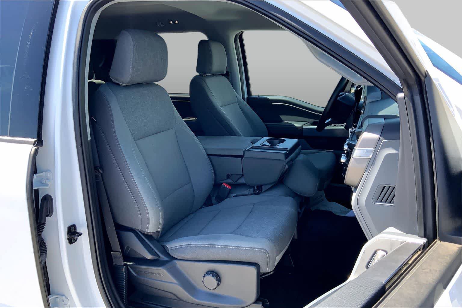 Certified 2024 Ford F150 XLT w/ Tow/Haul Package RWD image 9