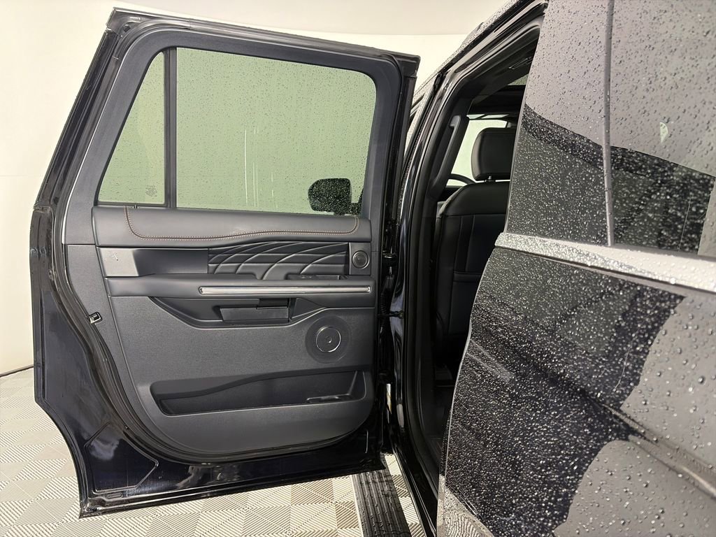 Certified 2024 Ford Expedition Max Platinum AWD/4WD image 12