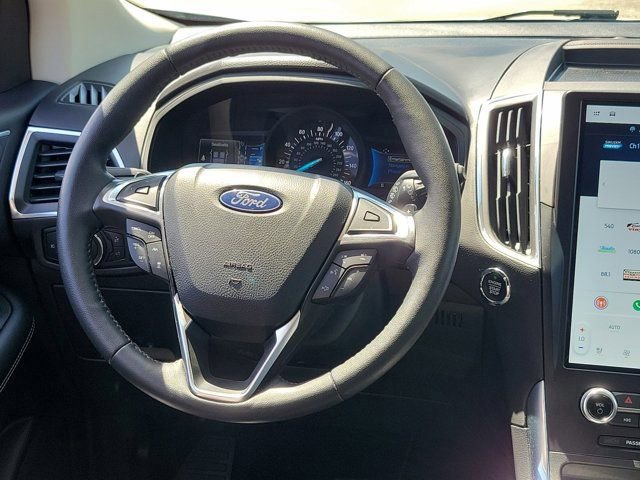 Certified 2024 Ford Edge Titanium w/ Equipment Group 301A AWD/4WD image 20