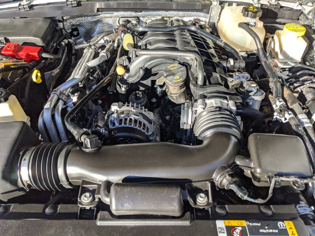 Used 2024 Jeep Gladiator Mojave AWD/4WD image 21