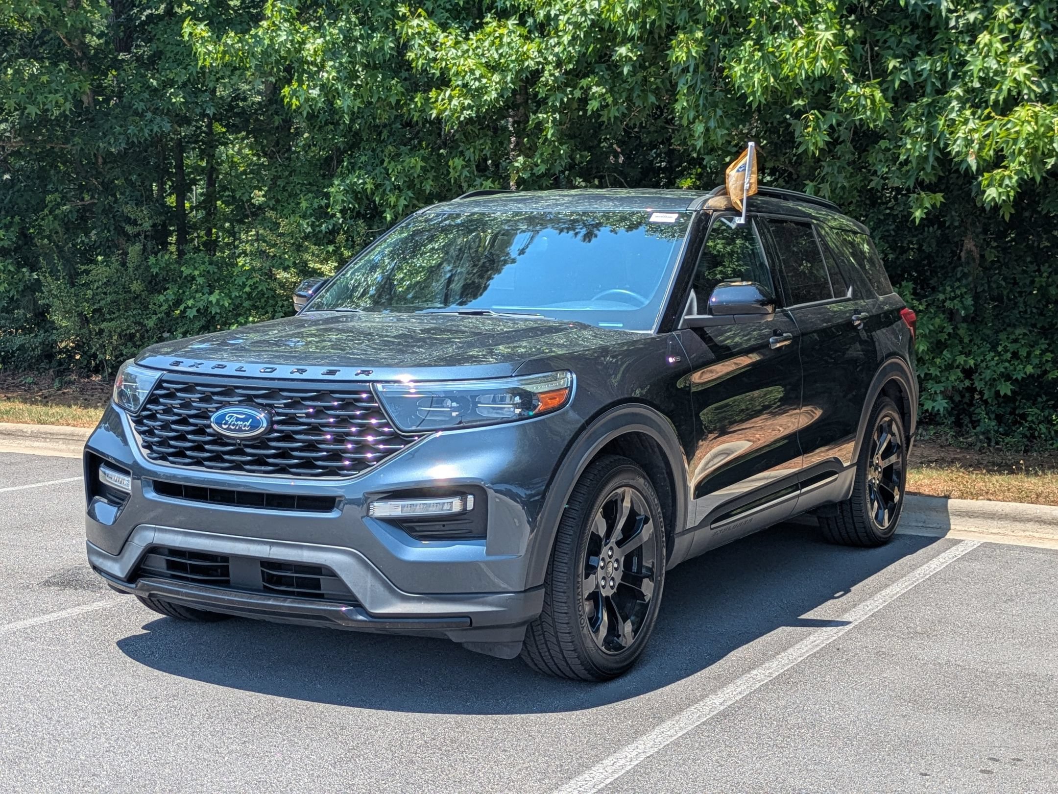 Certified 2022 Ford Explorer ST-Line w/ Class IV Trailer Tow Package RWD image 6