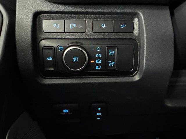 Certified 2024 Ford F350 Lariat w/ Tremor Off-Road Package AWD/4WD image 19
