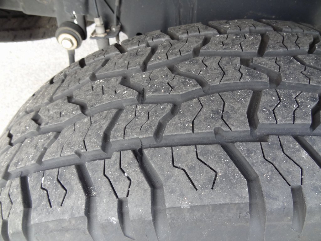 Used 2020 Jeep Gladiator Overland image 14