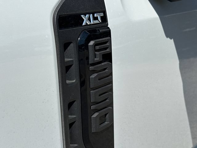 Certified 2026 Ford F250 XLT w/ XLT Premium Package AWD/4WD image 6