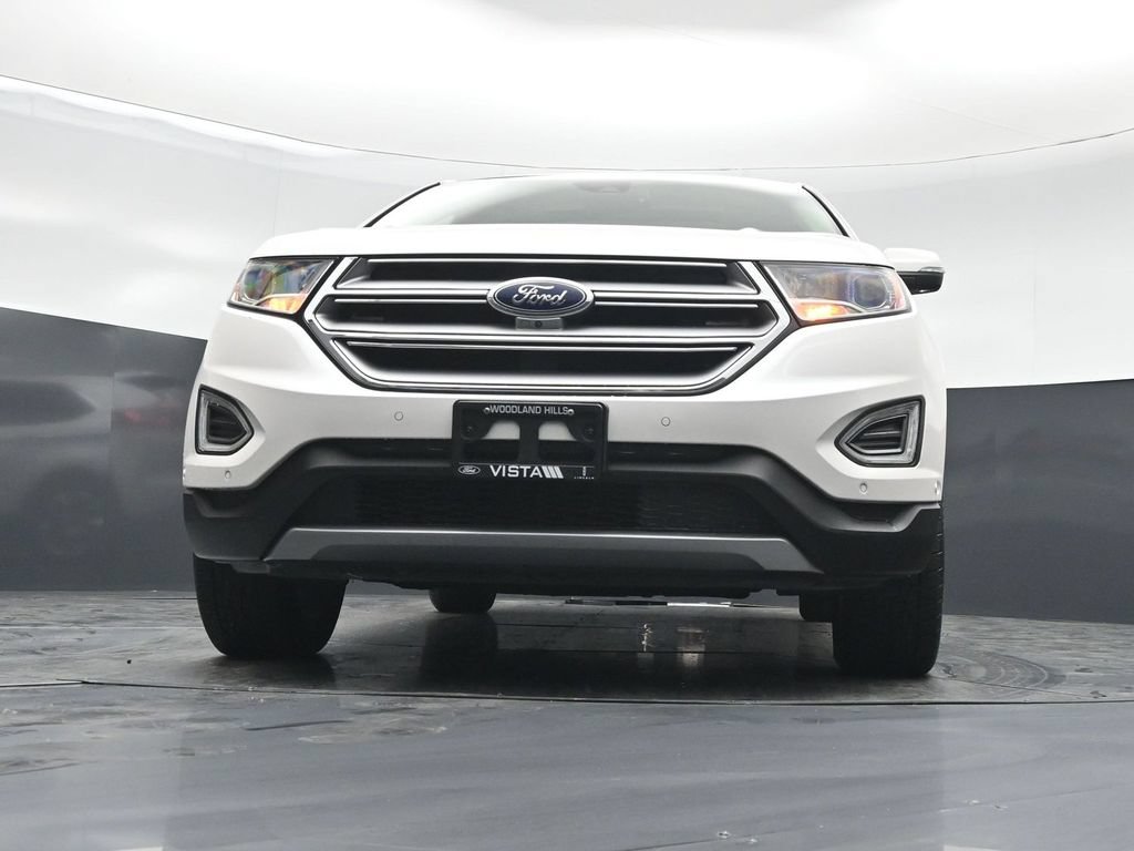 Certified 2018 Ford Edge Titanium w/ Equipment Group 302A AWD/4WD image 45