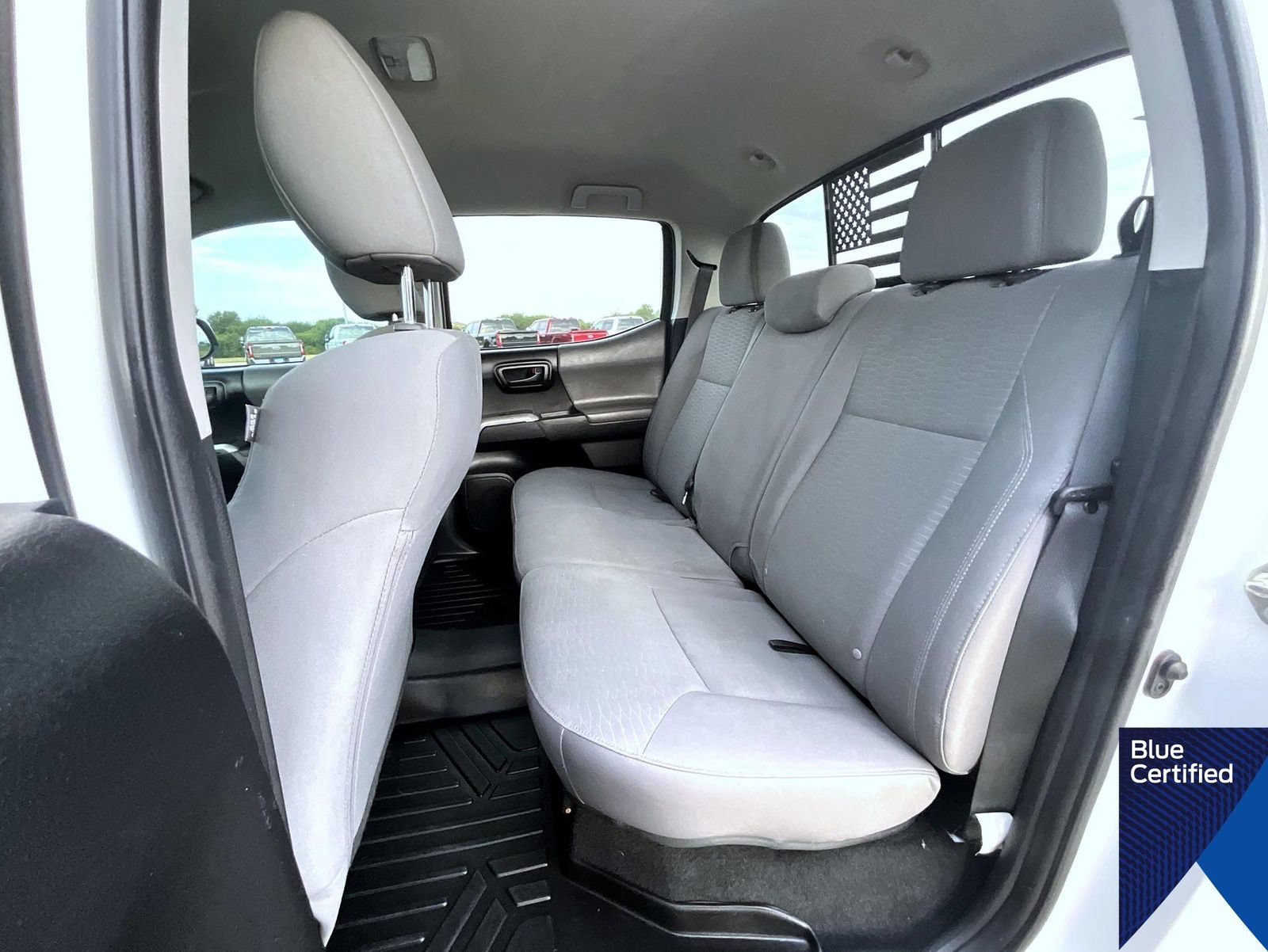 Used 2019 Toyota Tacoma SR5 AWD/4WD image 20