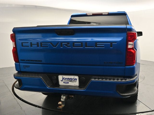 Used 2022 Chevrolet Silverado 1500 Custom w/ LPO, Dark Essentials Package AWD/4WD image 7
