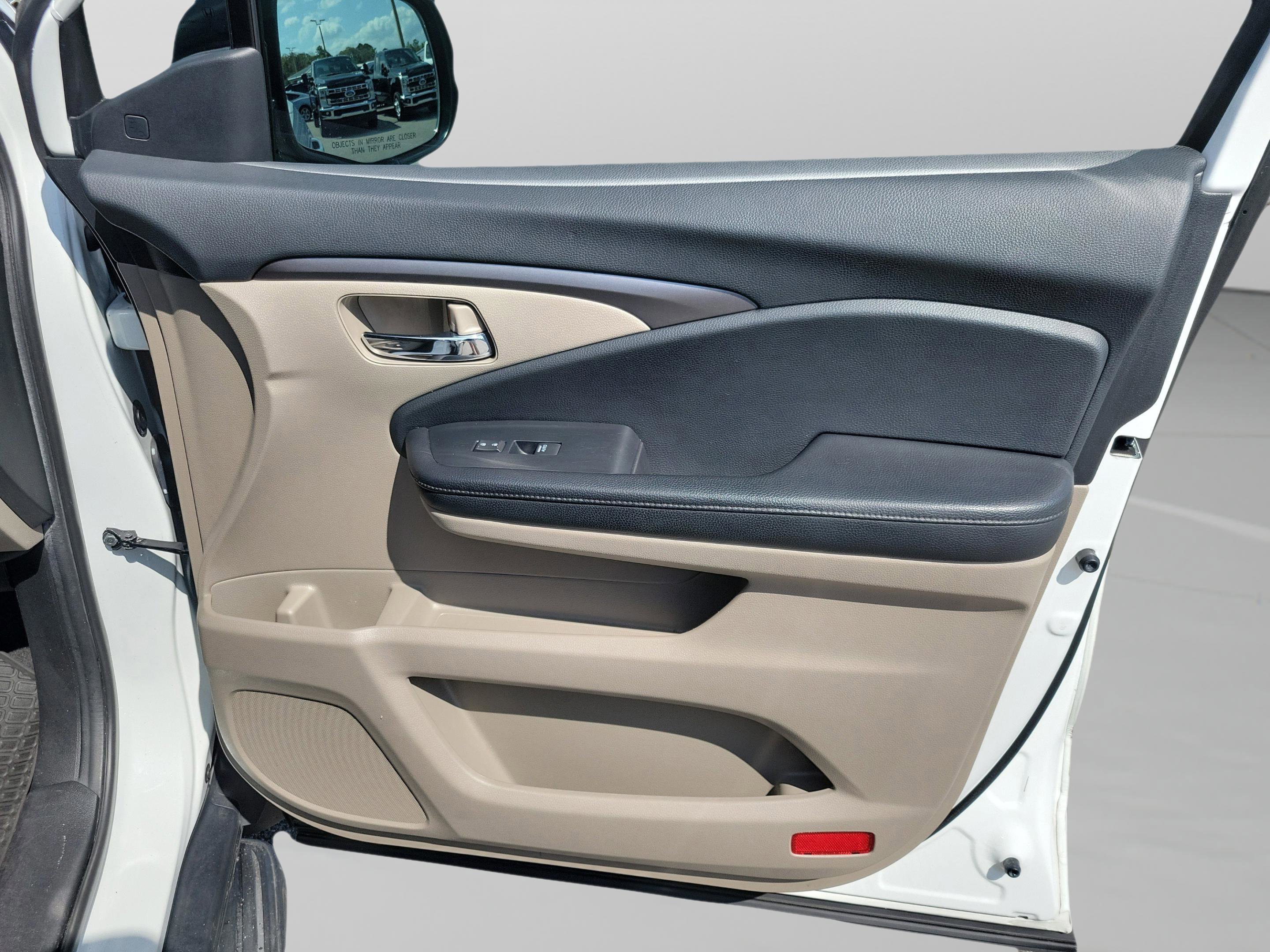 Used 2020 Honda Pilot EX-L image 11