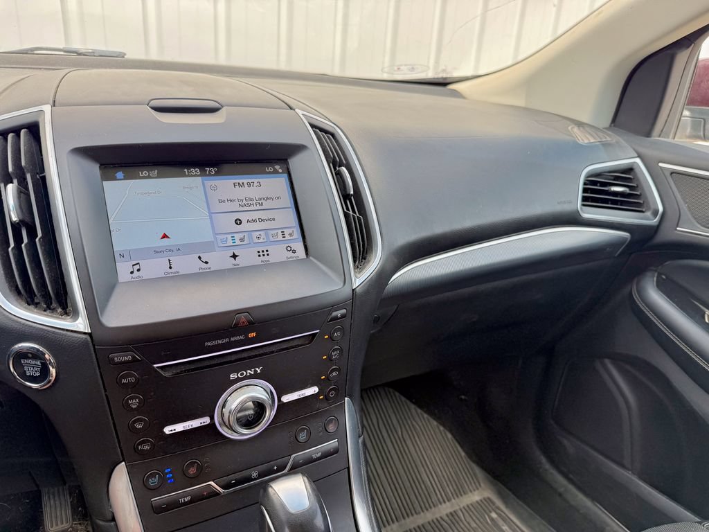 Certified 2017 Ford Edge Titanium w/ Equipment Group 301A AWD/4WD image 18