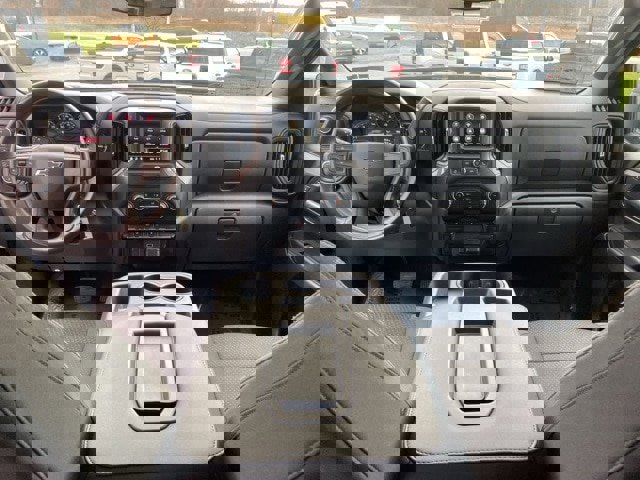 Used 2019 Chevrolet Silverado 1500 Custom Trail Boss w/ Custom Convenience Package image 25