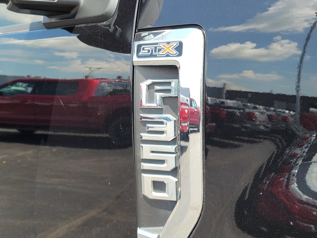 Certified 2019 Ford F350 XL w/ STX Appearance Package AWD/4WD image 10