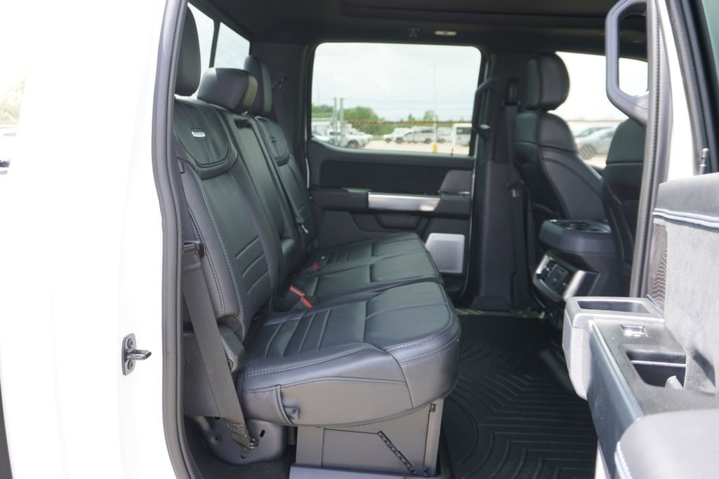 Certified 2025 Ford F250 Platinum AWD/4WD image 23