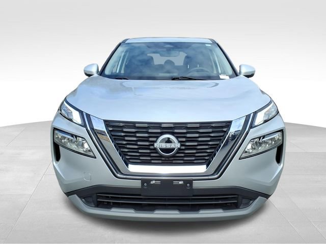 Used 2023 Nissan Rogue SV image 9