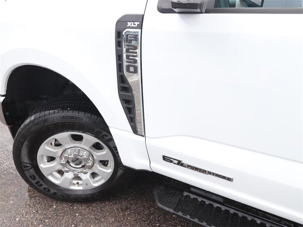 Certified 2023 Ford F250 XLT image 9
