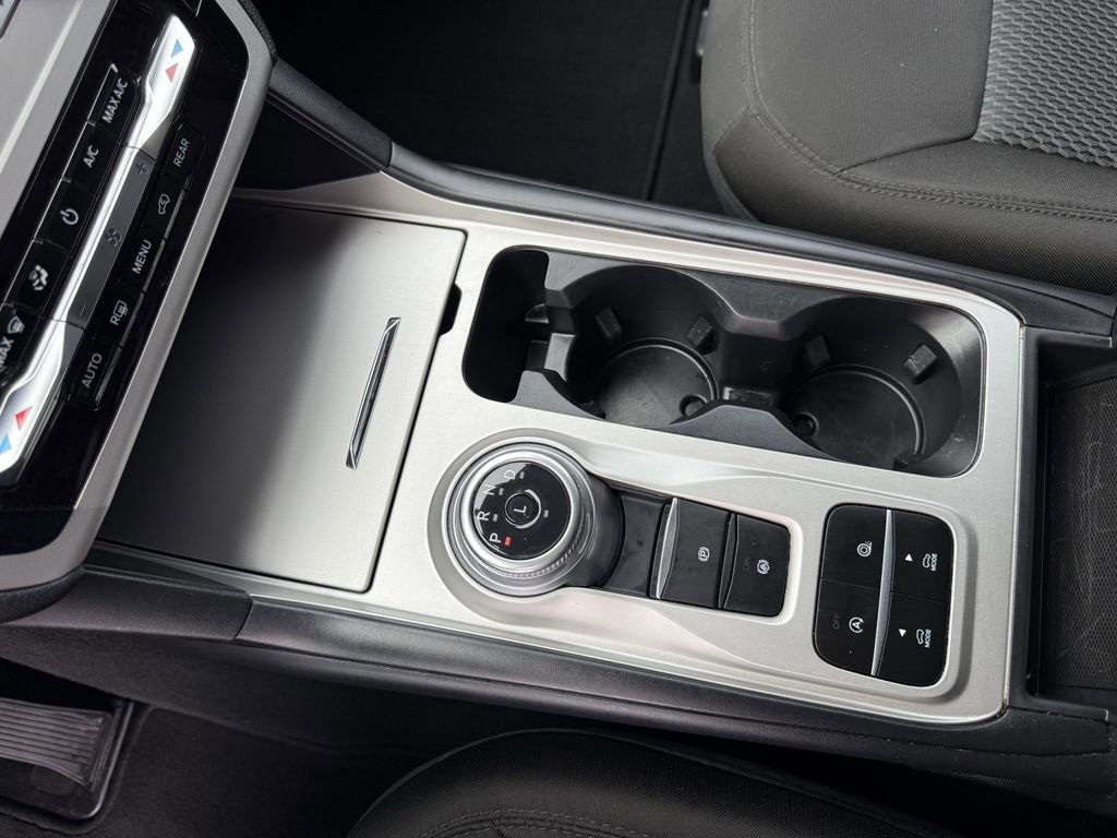 Certified 2024 Ford Explorer XLT image 30