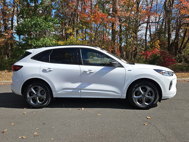 Certified 2023 Ford Escape ST-Line w/ Tech Pack #1 image 3