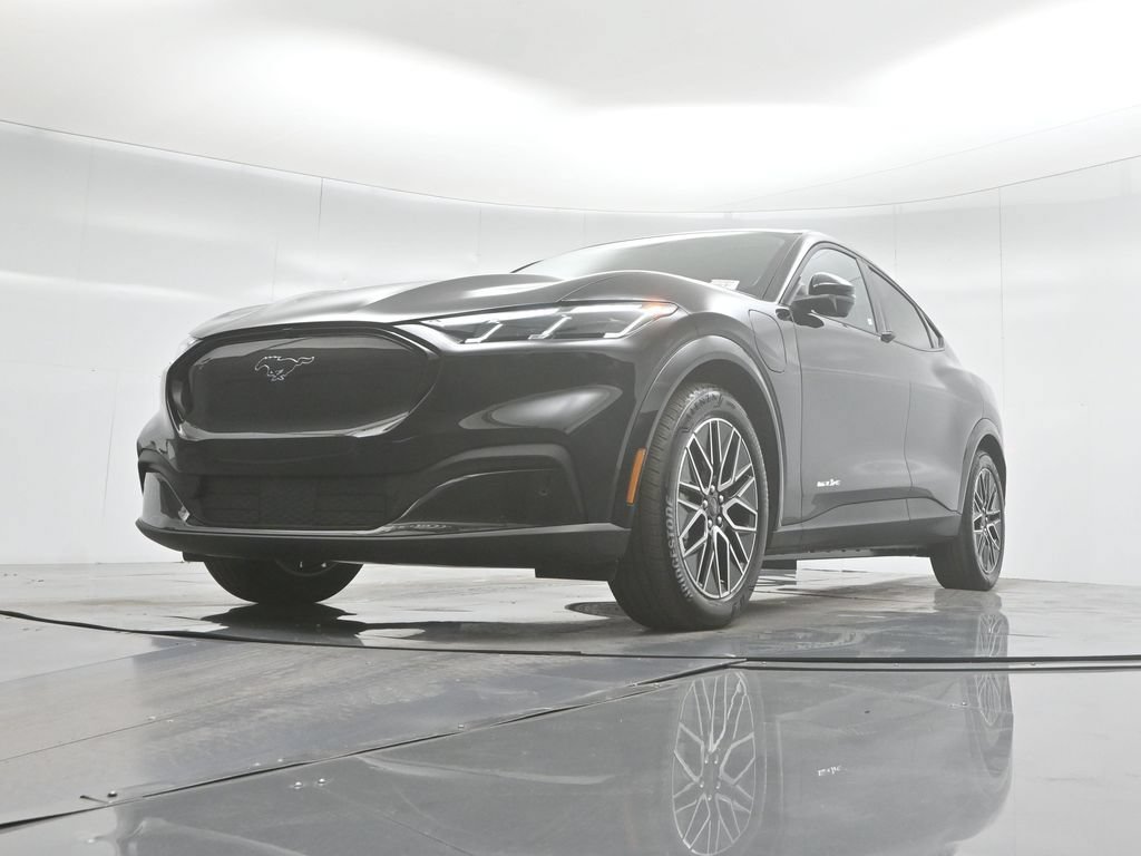 Certified 2025 Ford Mustang Mach-E Premium RWD image 46