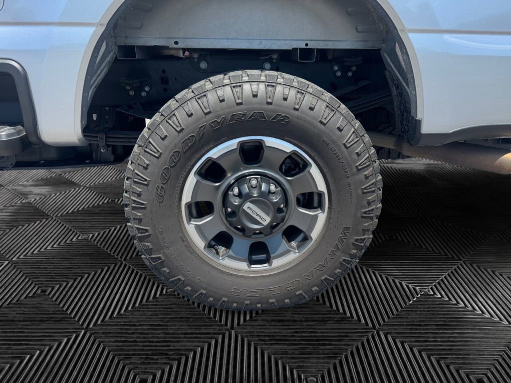 Certified 2023 Ford F250 XLT w/ Tremor Off-Road Package AWD/4WD image 14