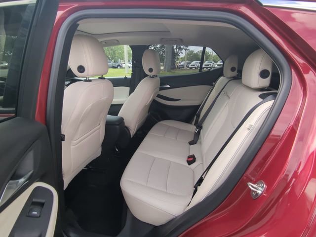 Used 2020 Buick Encore GX Essence w/ Experience Buick Package FWD image 15