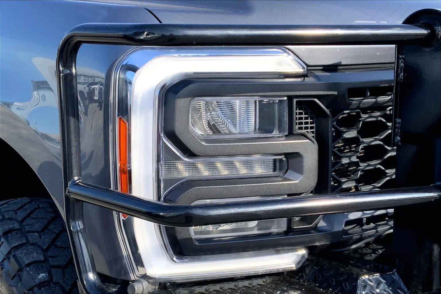 Certified 2023 Ford F250 Lariat w/ Lariat Ultimate Package AWD/4WD image 25