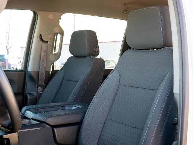 Used 2022 Chevrolet Silverado 2500 Custom w/ Gooseneck/5TH Wheel Package image 17