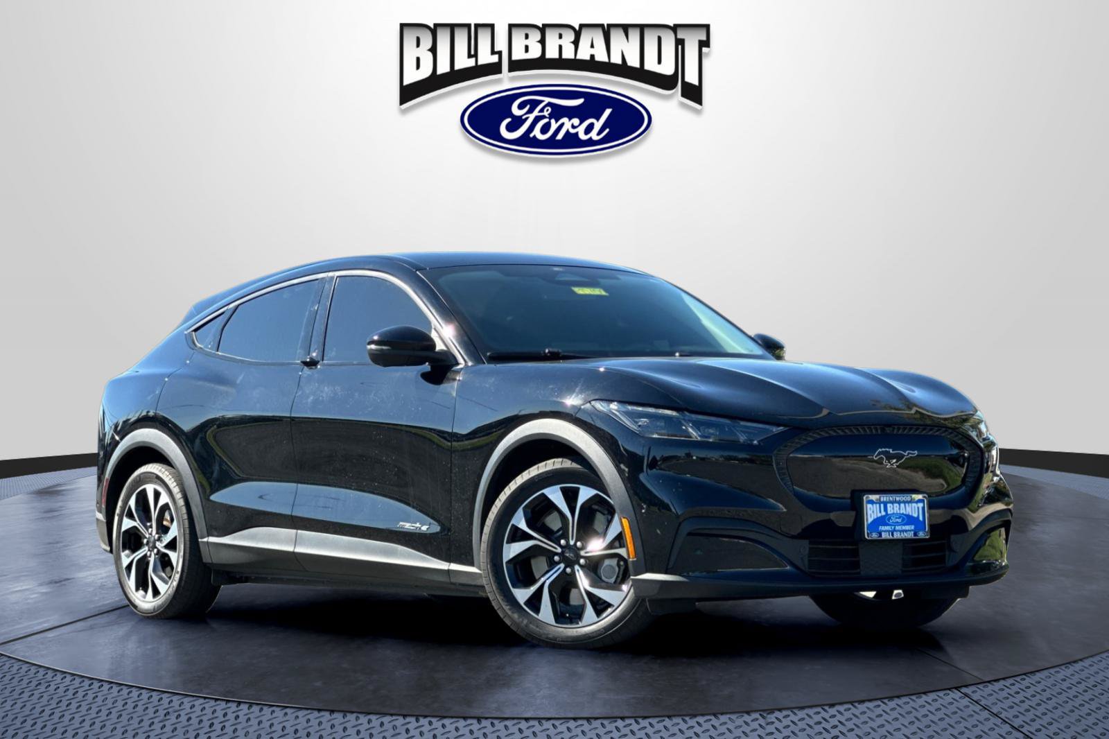 Certified 2024 Ford Mustang Mach-E Select RWD image 1