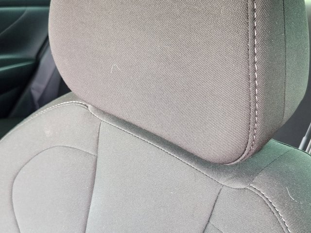 Used 2023 Hyundai Elantra SEL image 24