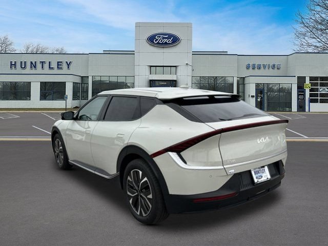 Used 2024 Kia EV6 Light AWD/4WD image 5