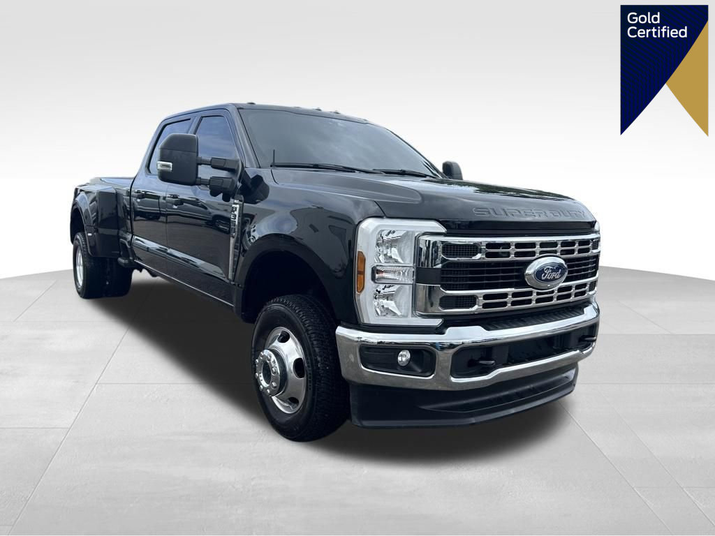 Certified 2024 Ford F350 XLT w/ 360-Degree Camera Package AWD/4WD image 1