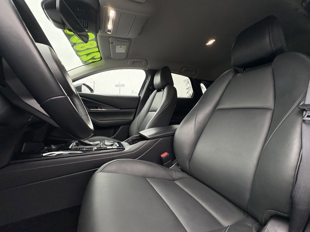 Used 2024 MAZDA CX-30 AWD 2.5 S w/ Select Sport Pkg image 17