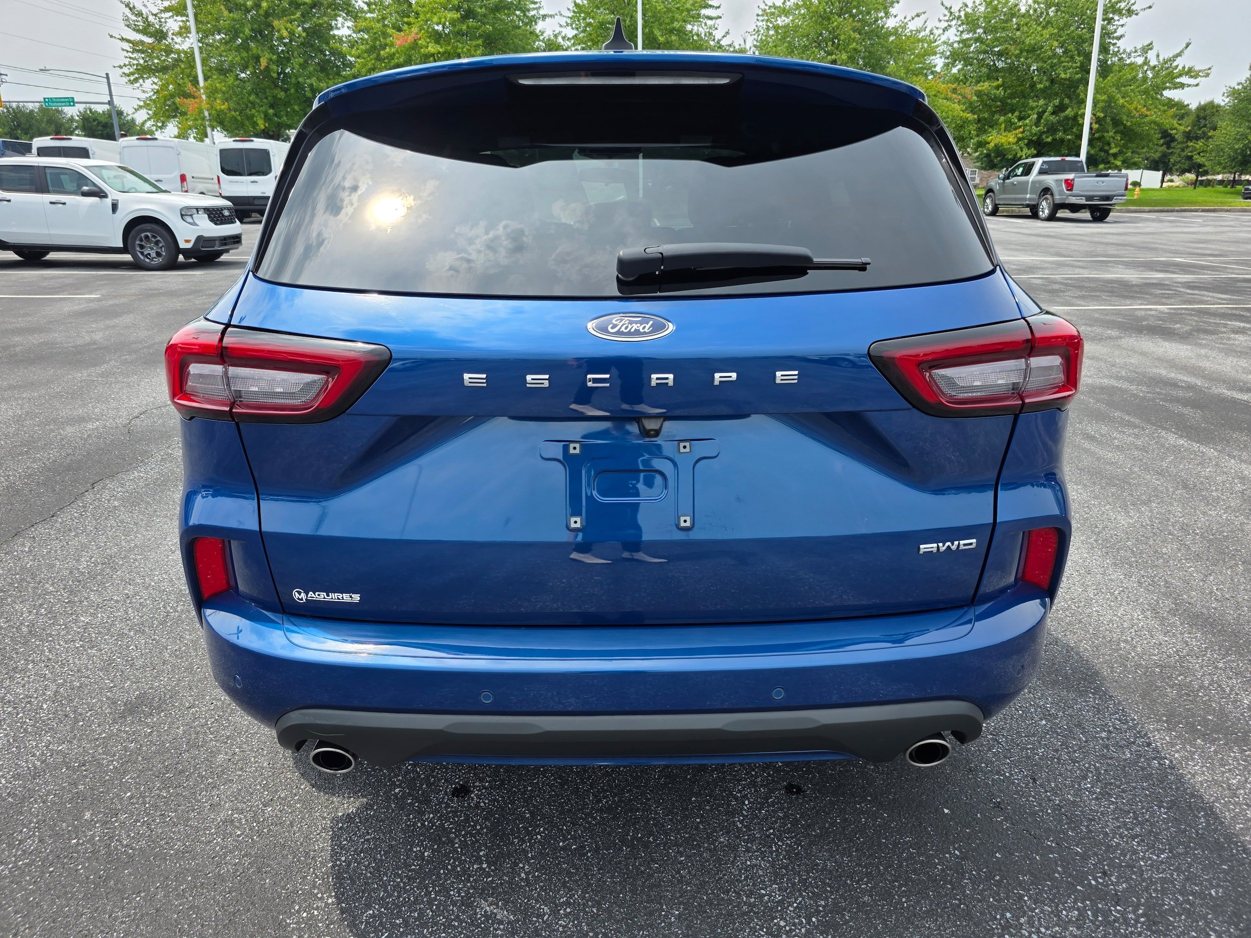 Certified 2023 Ford Escape ST-Line w/ Tech Pack #1 AWD/4WD image 4
