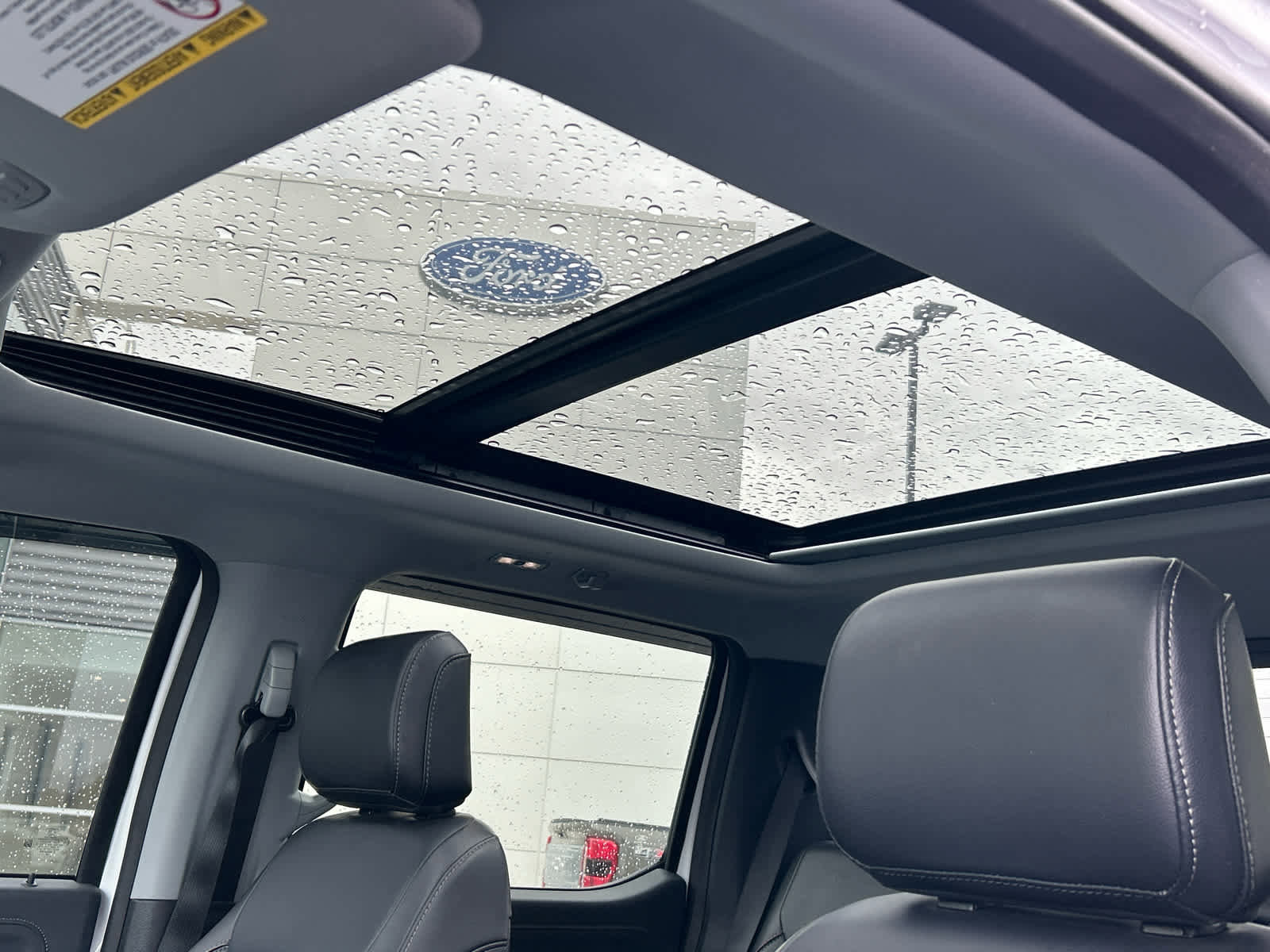 Certified 2024 Ford F350 Lariat image 34