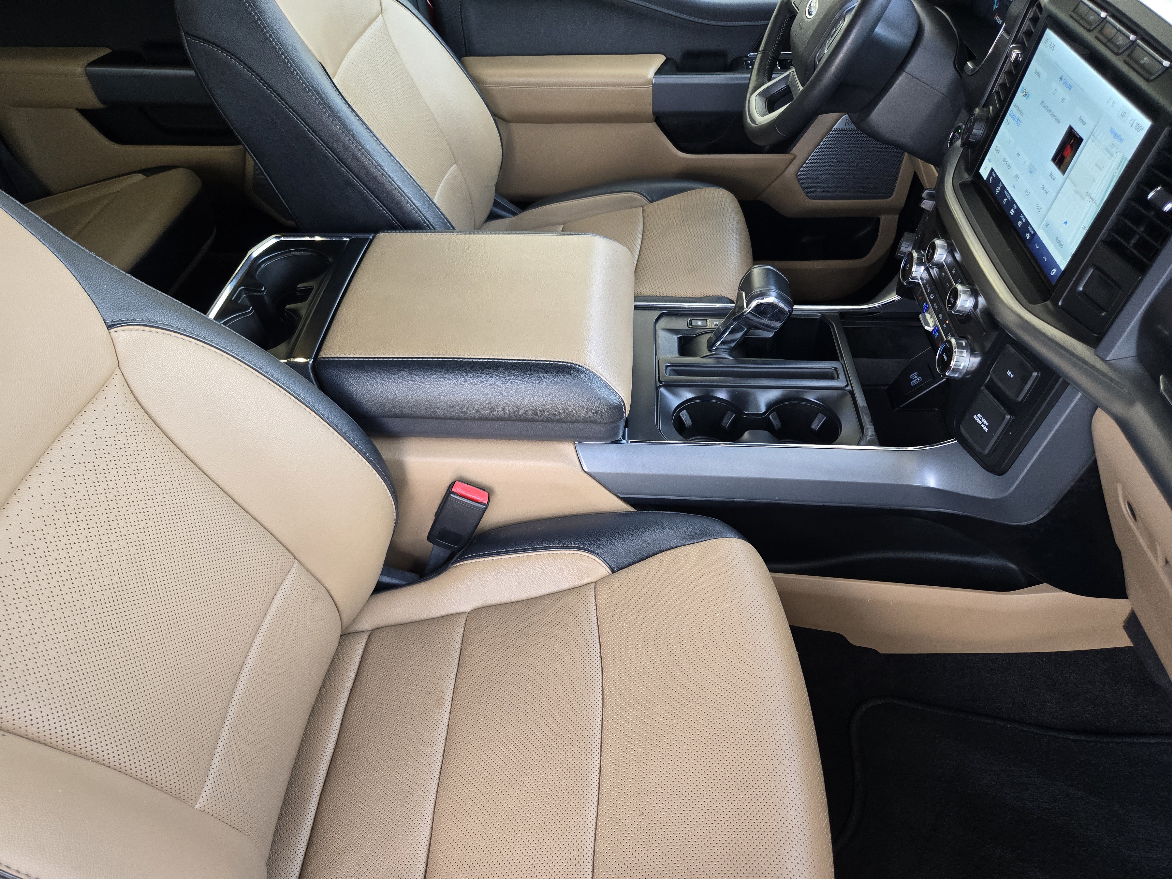 Certified 2022 Ford F150 Lariat AWD/4WD image 10
