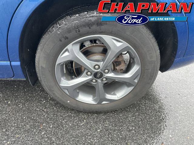 Certified 2023 Ford Escape ST-Line w/ Tech Pack #1 AWD/4WD image 3