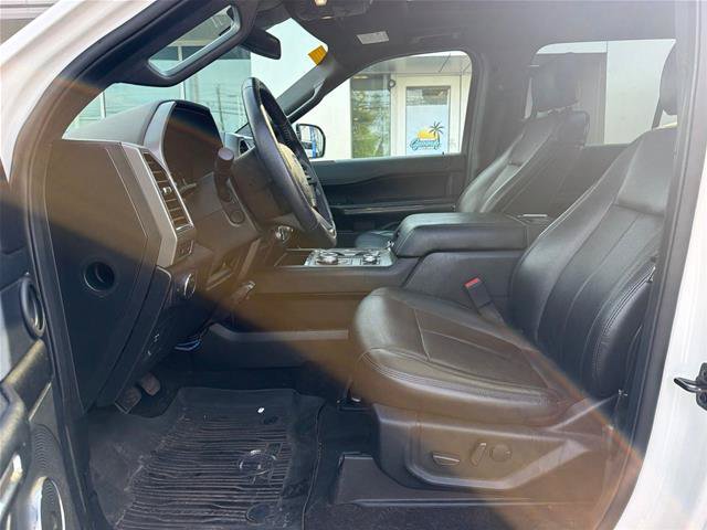 Certified 2020 Ford Expedition XLT w/ Equipment Group 202A AWD/4WD image 9