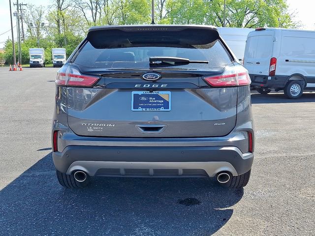 Certified 2022 Ford Edge Titanium AWD/4WD image 5